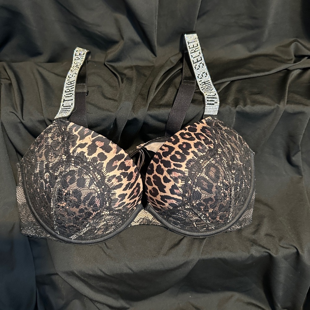 Victoria Secret Bombshell bra 36C.  Only worn one time due to weightloss.